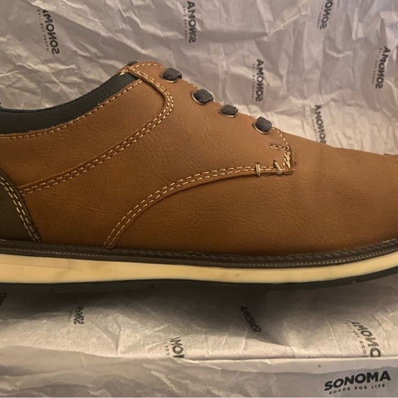 Sonoma, dress shoes, Memory foam soles, size 5Boys, lace up, worn once - Picture 5 of 12